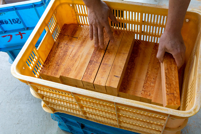 KOI木 22～24cm 【若狭塗箸】
